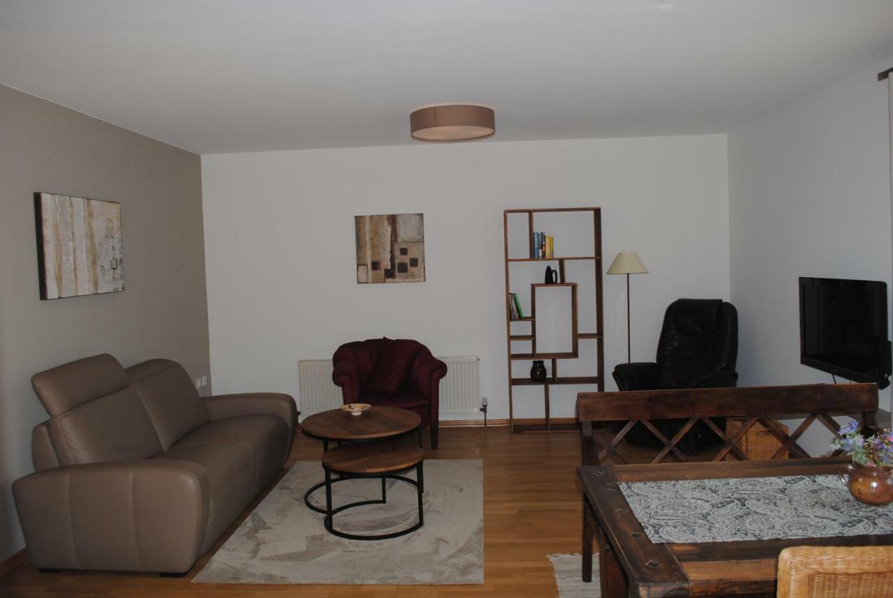 Ferienwohnung Auszeit ลอสไฮม์ ภายนอก รูปภาพ